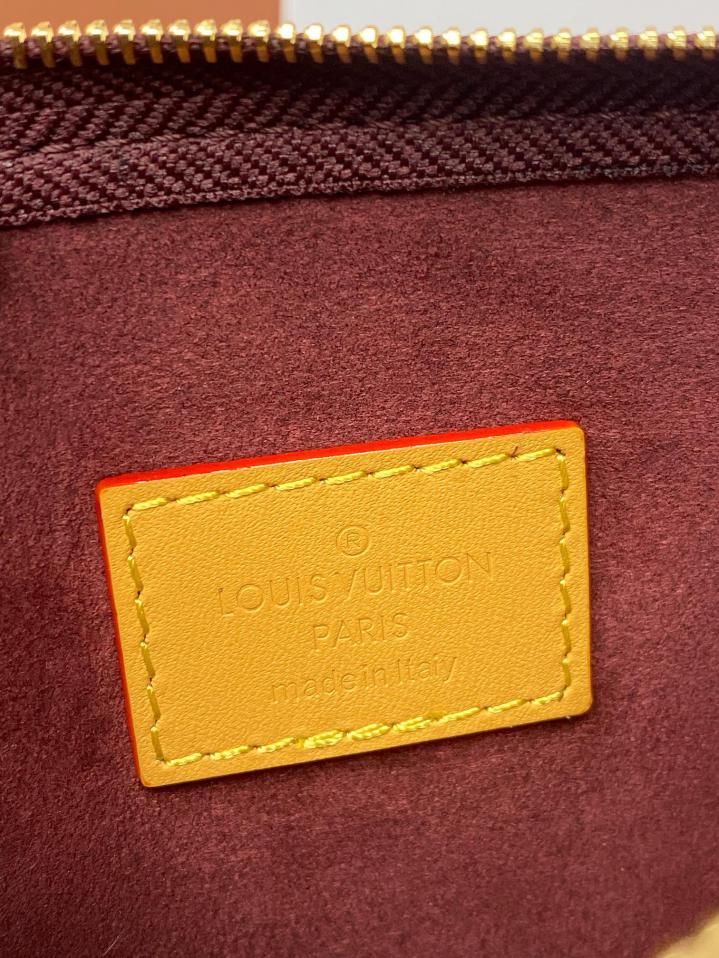 LV Alma Carryall MM