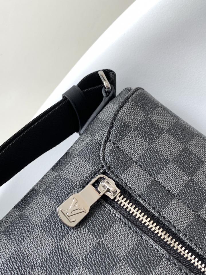 LV District unisex tracolla