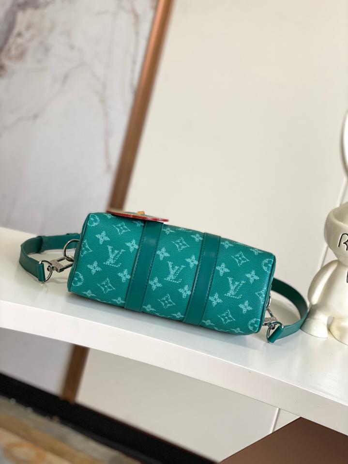 LV Bauletto special 25