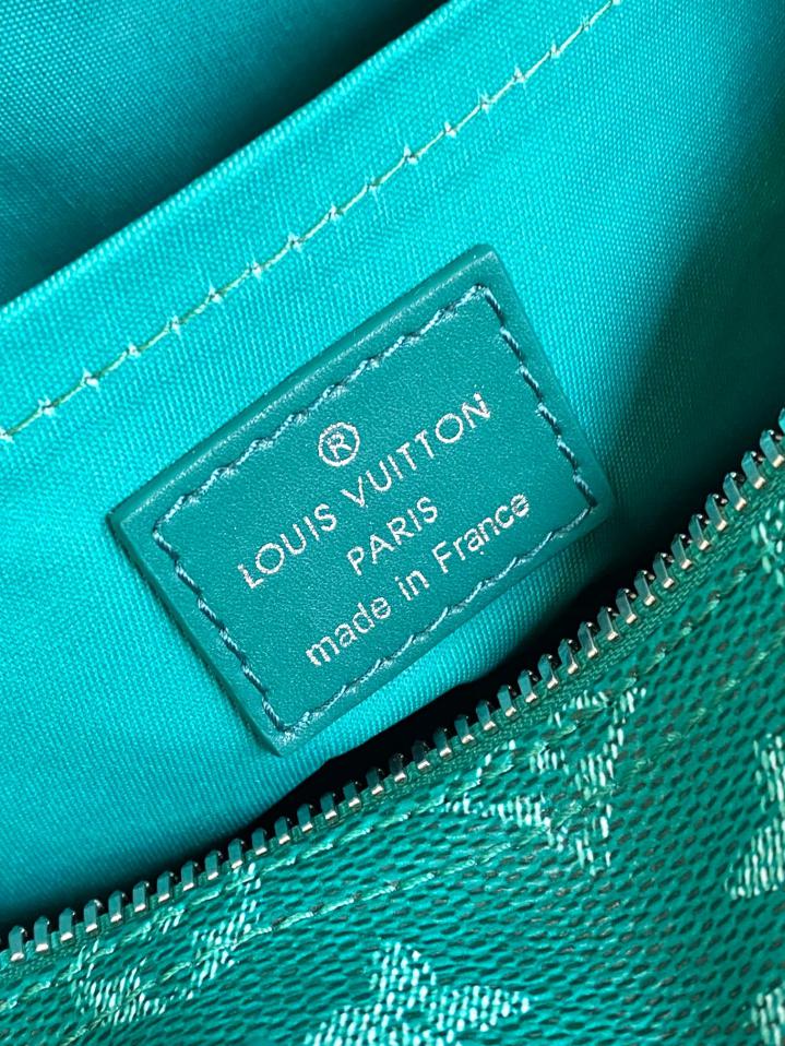 LV Bauletto special 25