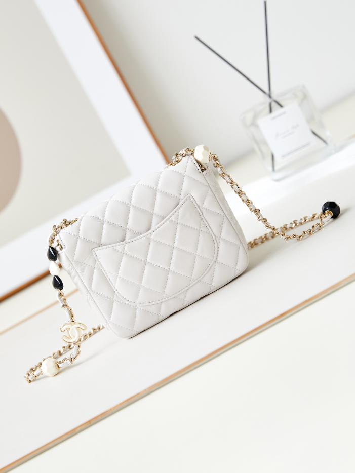 Chanel 23p fibbia smaltata serie love