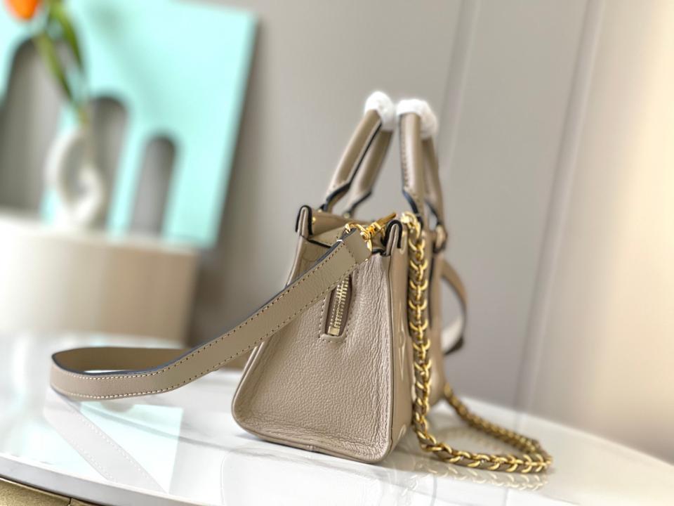 Borsa Louis Vuitton Top Top Dynamic Chip 23641.23640OnTheGo East West (DE13)