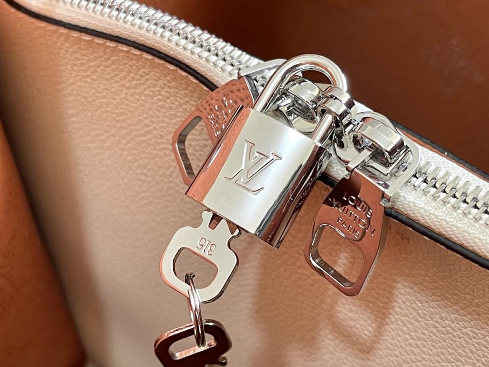 LV chip dinamico strato superiore M55800M55799 Borsa a secchiello Vert LagonMuria (6517)