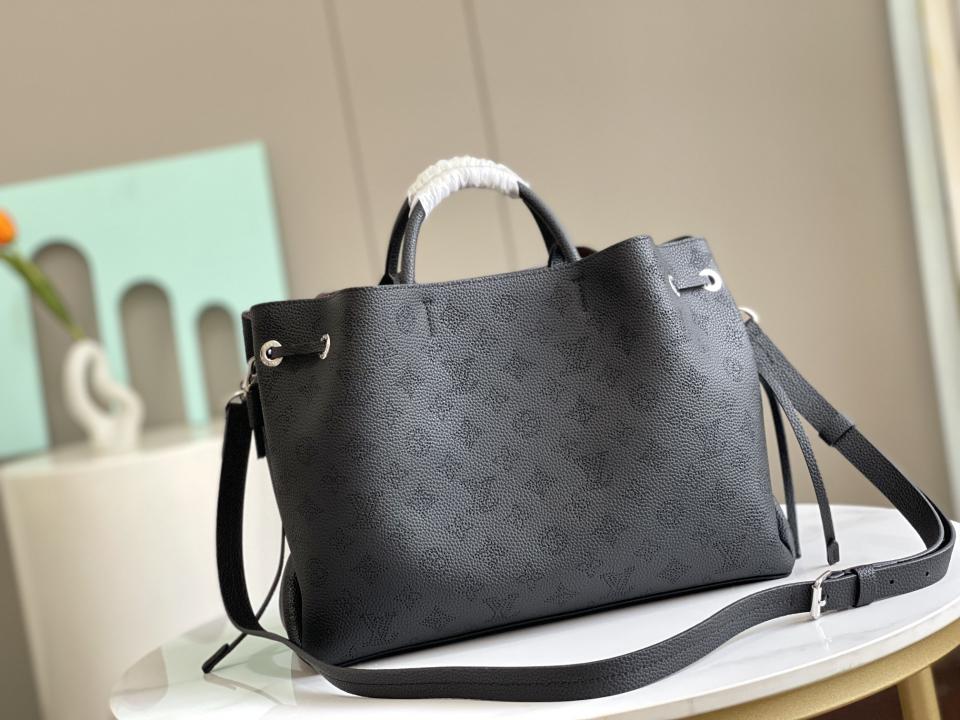 LV tote nera