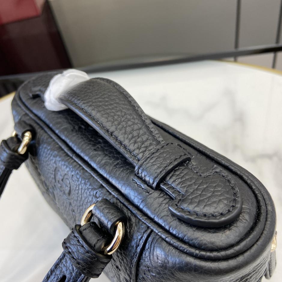 Borsa super mini serie GG Emblem