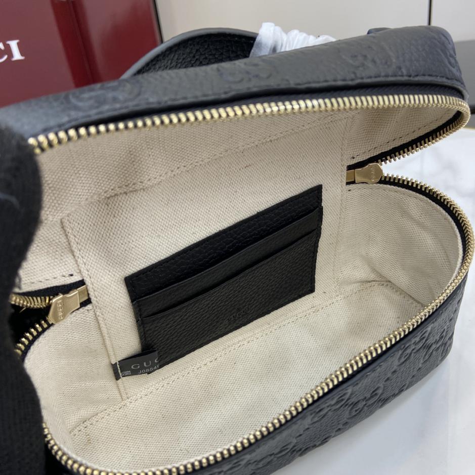 Borsa super mini serie GG Emblem
