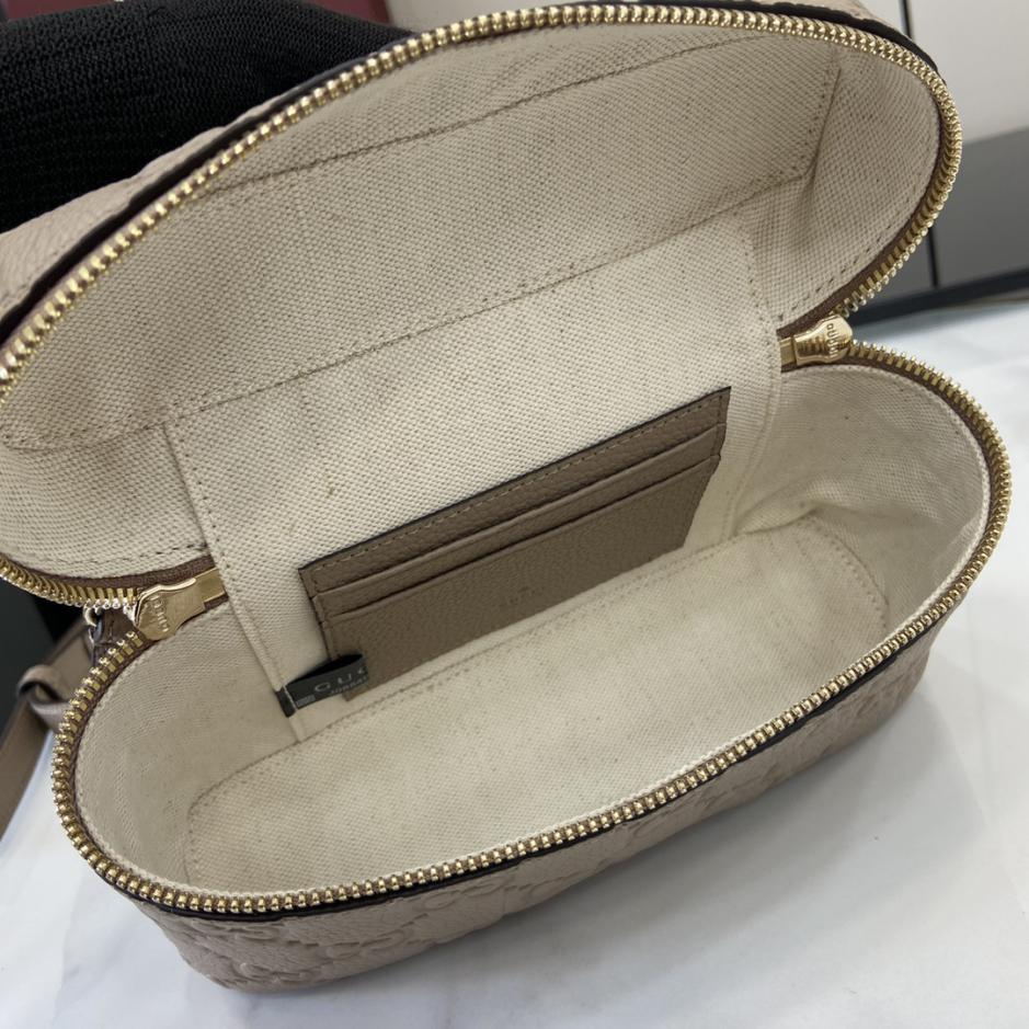 [Con set completo di confezione originale in scatola verde] Borsa super mini serie Gucci GG Emblem