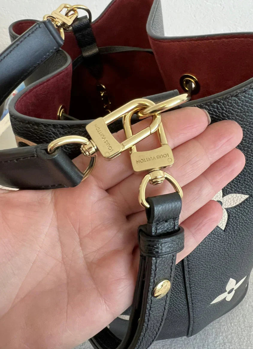 LV NeòNoè MM in Pelle Monogram Giant - Nero