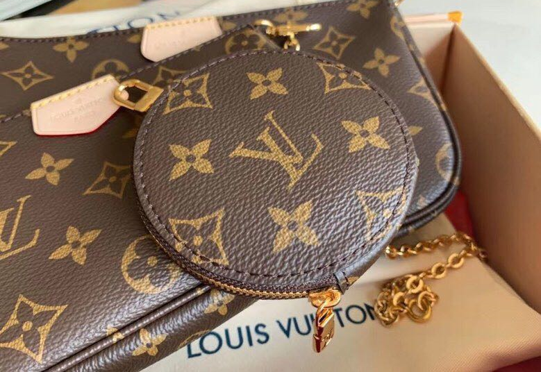LV Multi Pochette Accessoires in Tela Monogram - Rosa