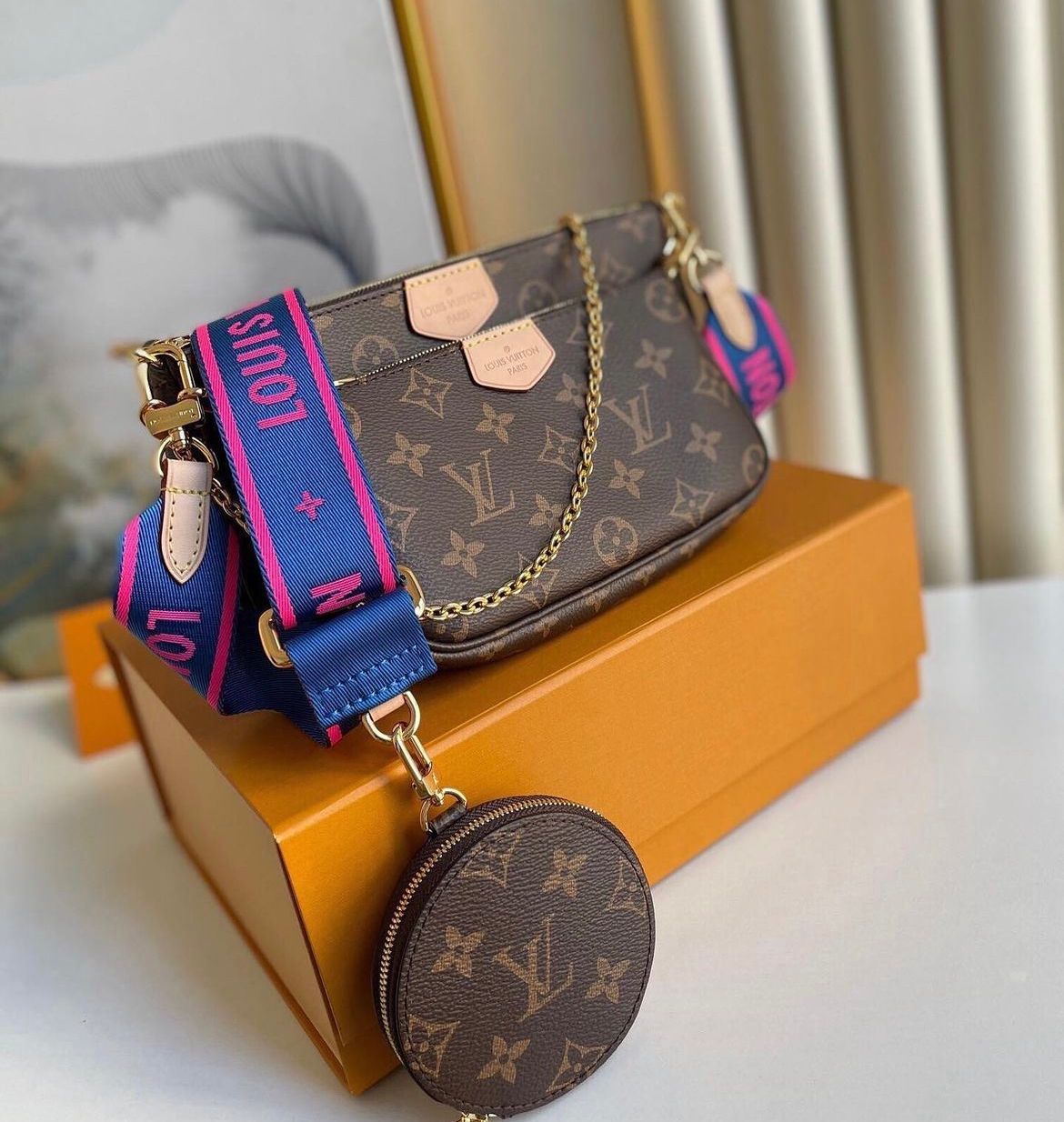 Multi Pochette Accessoires - Tela Monogram Blu elettrico