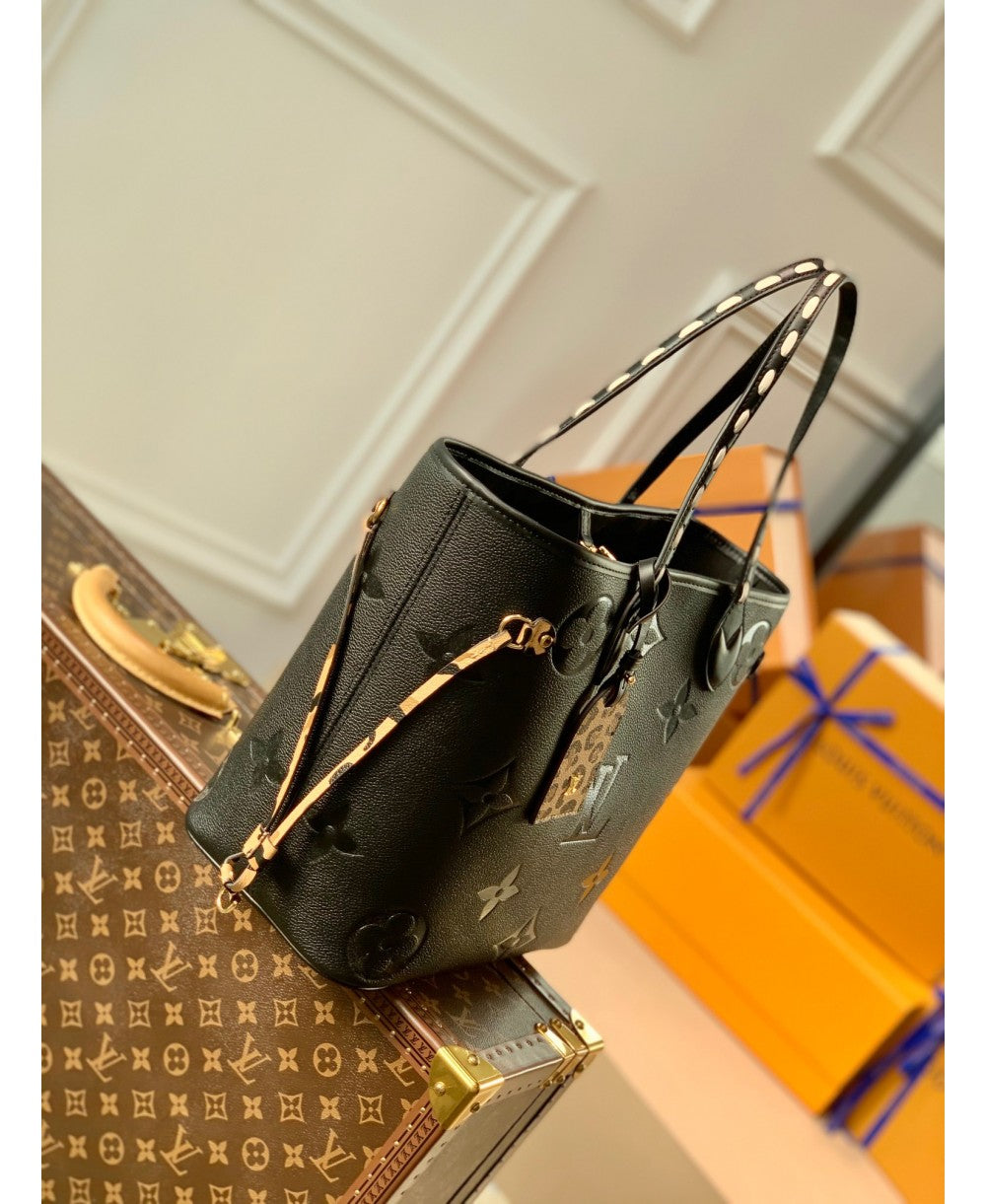 Louis Vuitton Neverfull MM Wild at Heart in Pelle