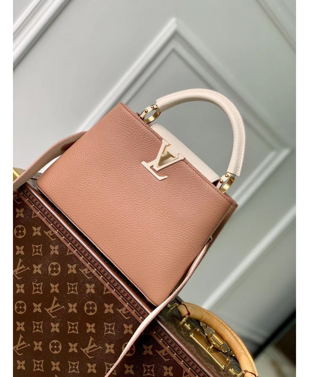 Louis Vuitton Capucines BB in Pelle Taurillon