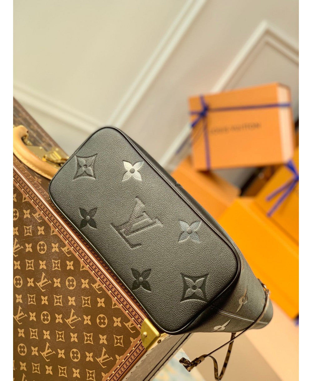 Louis Vuitton Neverfull MM Wild at Heart in Pelle