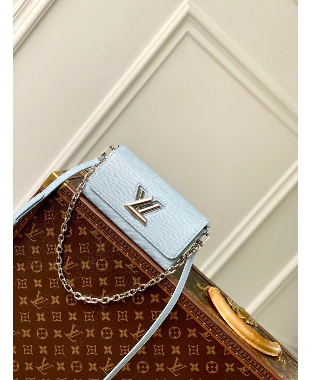 LV Pochette Twist West