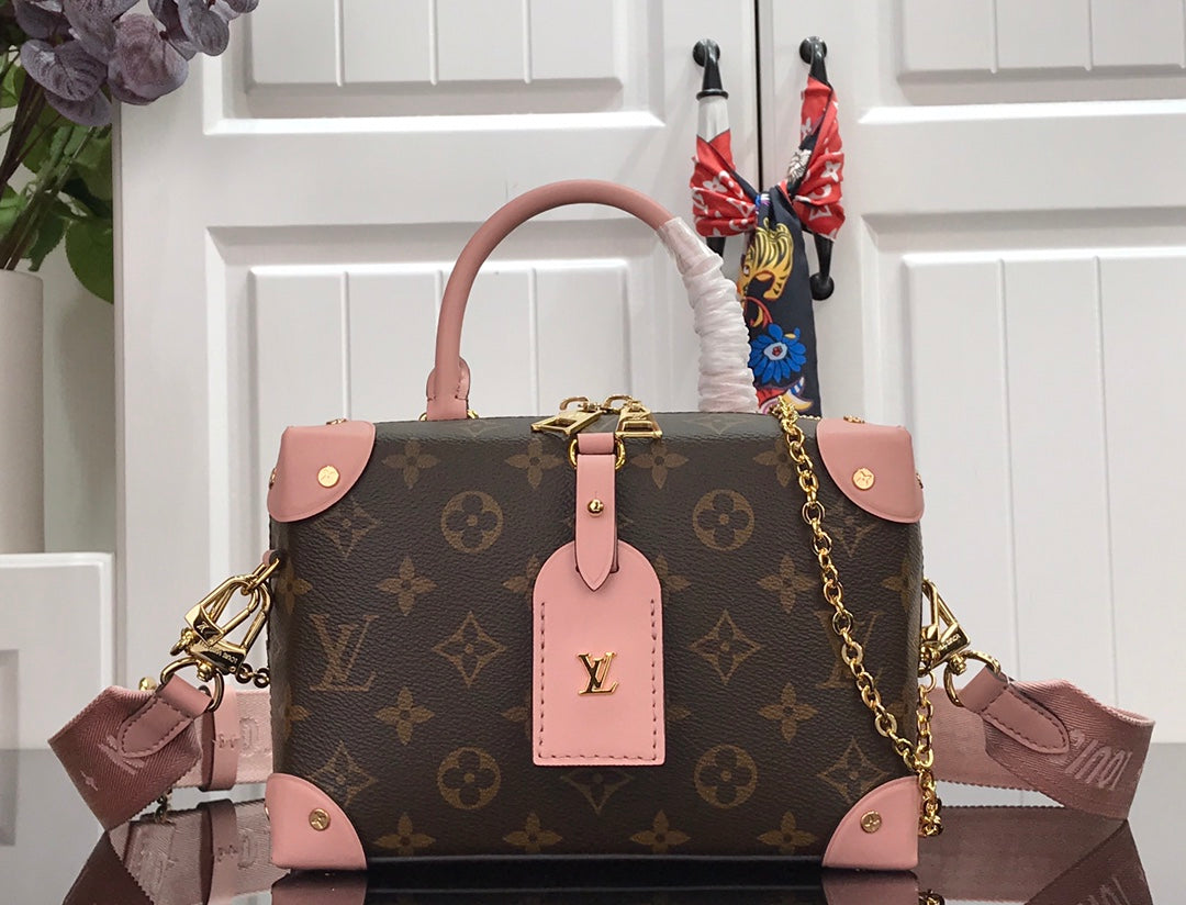LV Petite Malle Souple